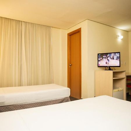 Ibis Styles Belem Batista Campos Hotel Exterior foto